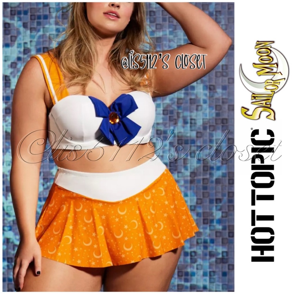 Hot Topic Sailor Moon Sailor Venus Cosplay Top & Skirted Bottoms Swimsuit SET 2X